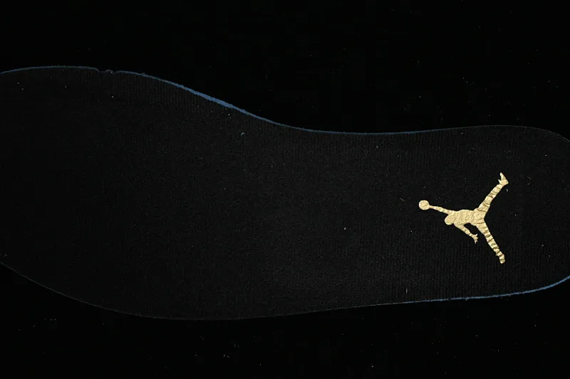 All categories Air Jordan Jordan series basketball shoes Air Jordan 1 Low Z version Air Jordan 1 Low AJ1 Joe 1 black and white gold hook low-top cultural basketball shoes 553558-172